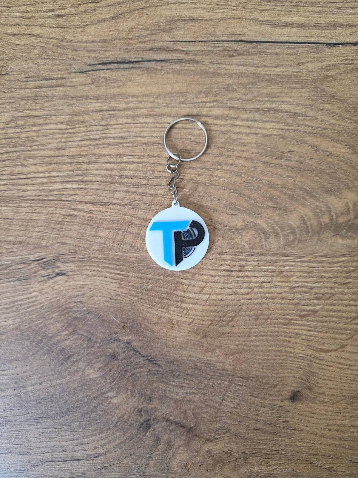 Round branded keyring (sample)